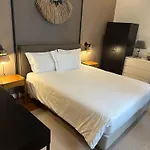 Pensión Harmony 3*